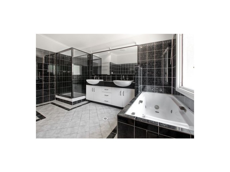 Railway Estate QLD 4810