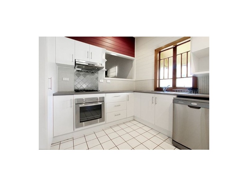 Railway Estate QLD 4810