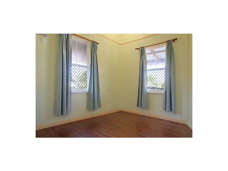 Railway Estate QLD 4810