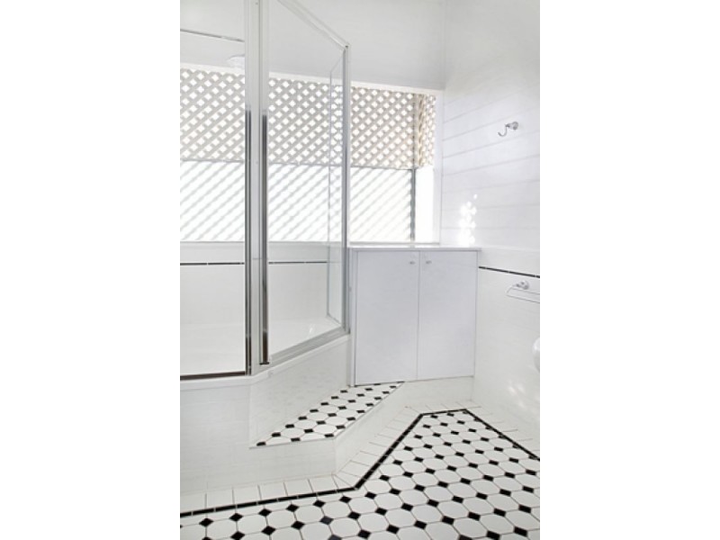 Railway Estate QLD 4810