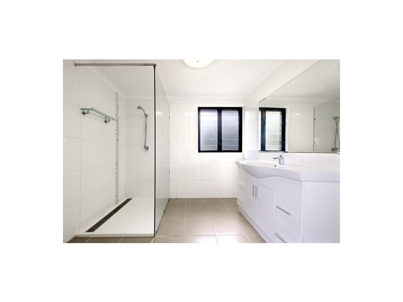 Railway Estate QLD 4810