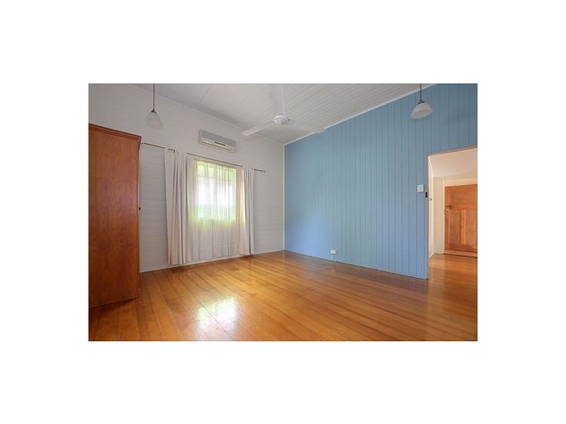 Hermit Park QLD 4812