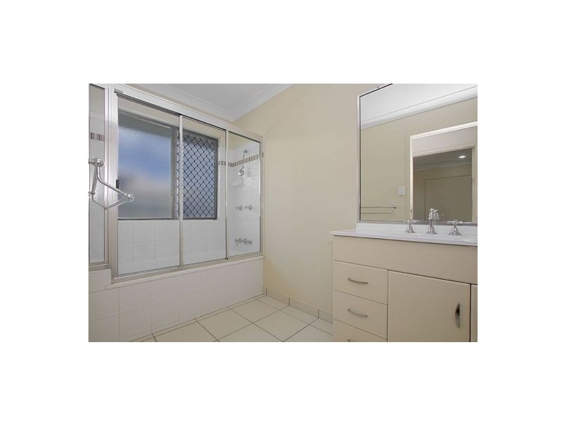 Kirwan QLD 4817