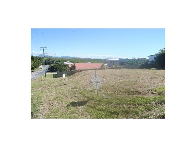 6 Coral Ridge Drive, Eimeo QLD 4740