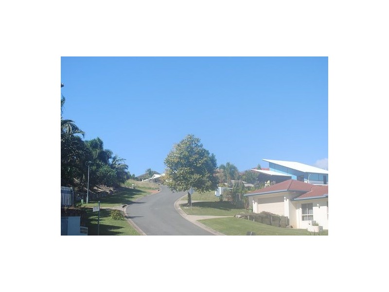 6 Coral Ridge Drive, Eimeo QLD 4740