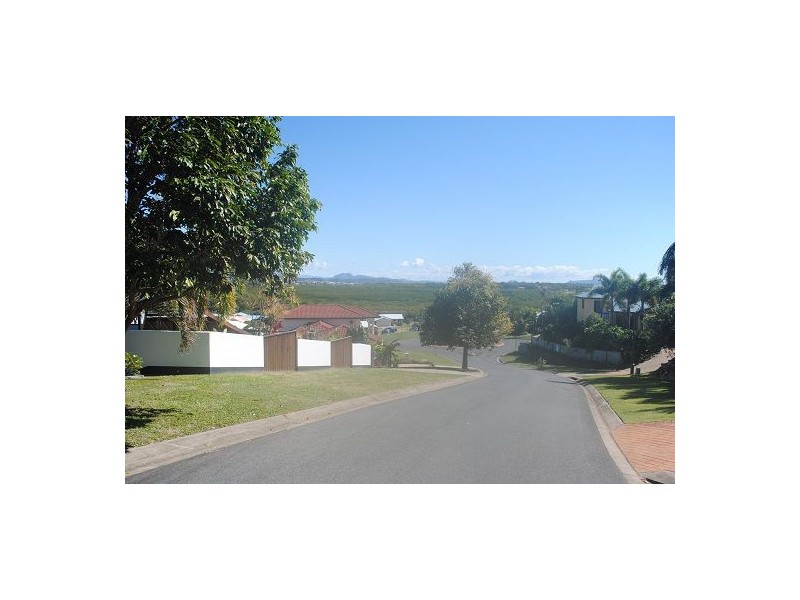 6 Coral Ridge Drive, Eimeo QLD 4740