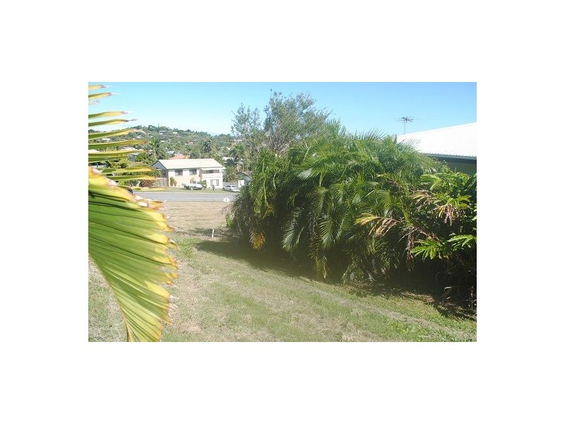 6 Coral Ridge Drive, Eimeo QLD 4740