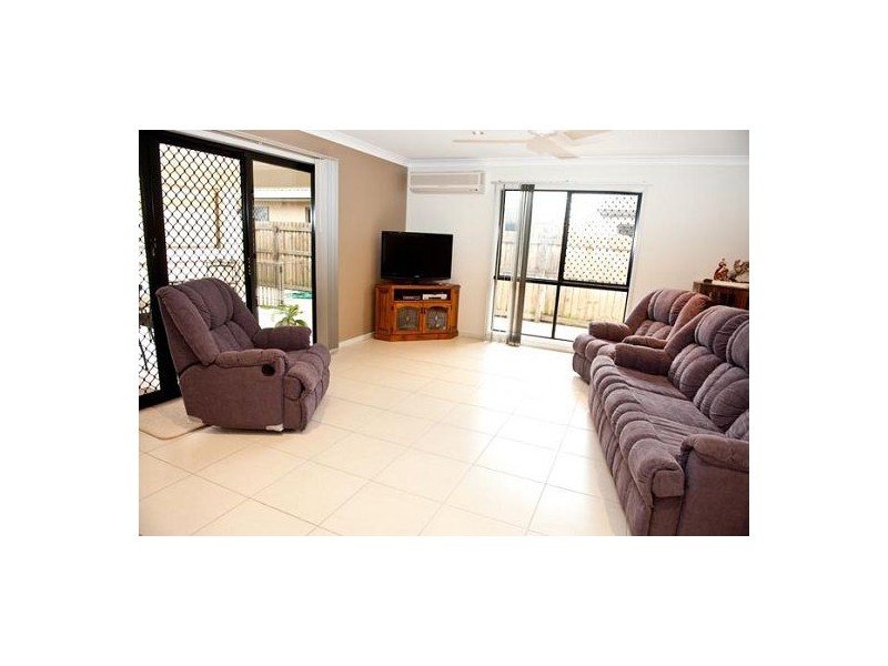 81 Victor Ave, Glenella QLD 4740