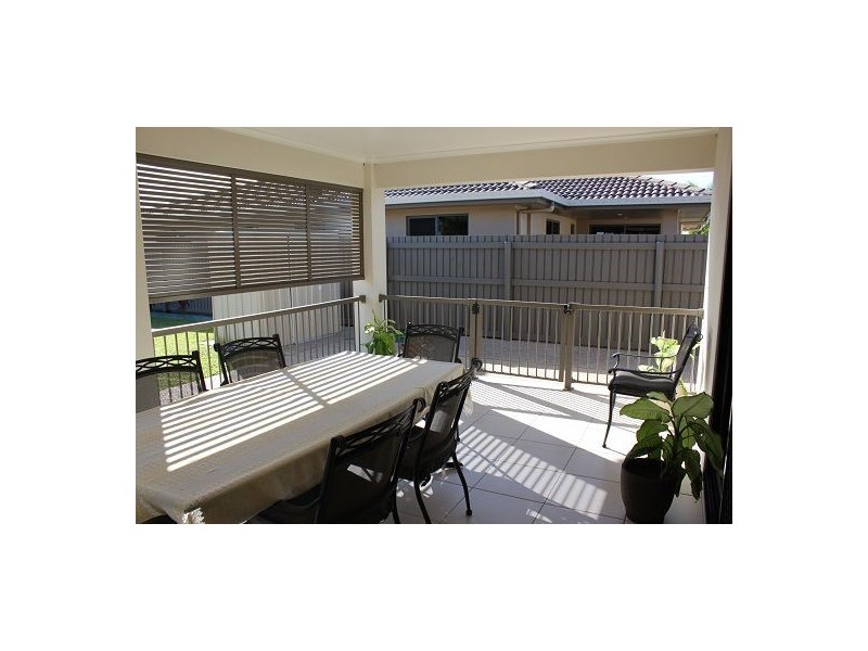 81 Victor Ave, Glenella QLD 4740