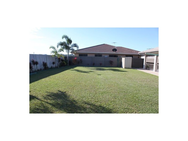 81 Victor Ave, Glenella QLD 4740