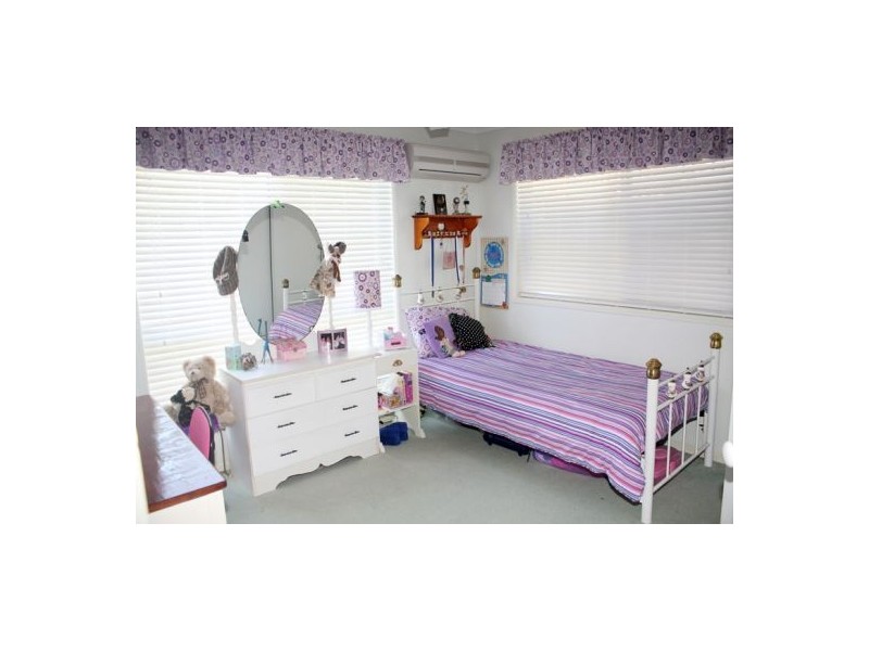 1 Lazarus Court, Eimeo QLD 4740