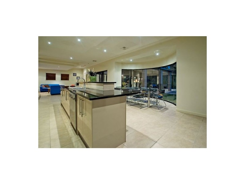 28 Pacha Close, Coomera Waters QLD 4209