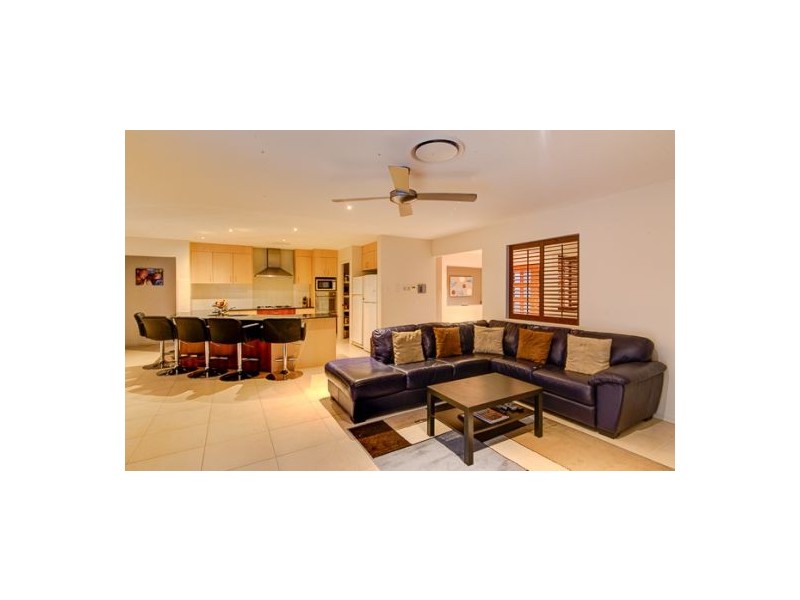 8 Freya Circuit, Coomera Waters QLD 4209