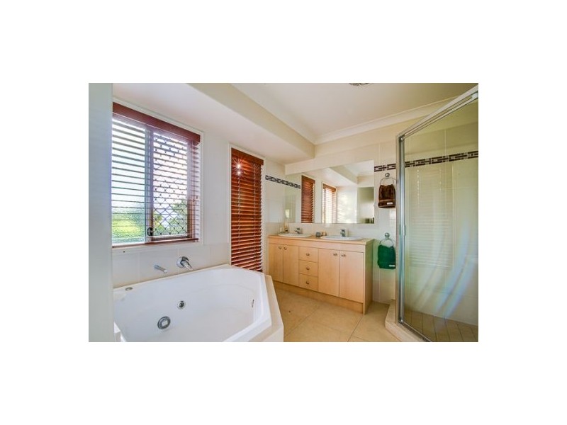 8 Freya Circuit, Coomera Waters QLD 4209