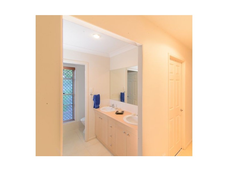 8 Freya Circuit, Coomera Waters QLD 4209