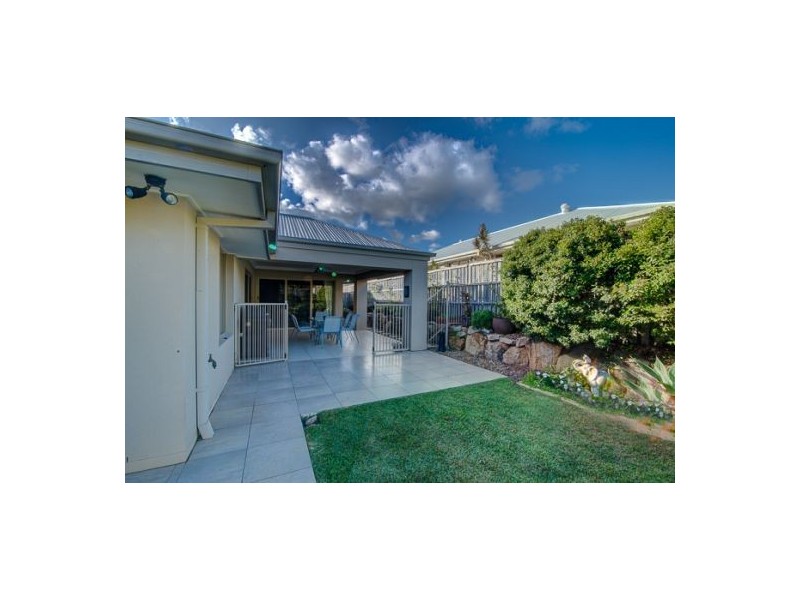 8 Freya Circuit, Coomera Waters QLD 4209