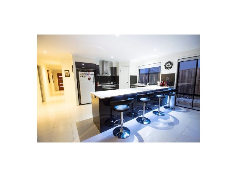 3 Riverbreeze Crescent, Upper Coomera QLD 4209
