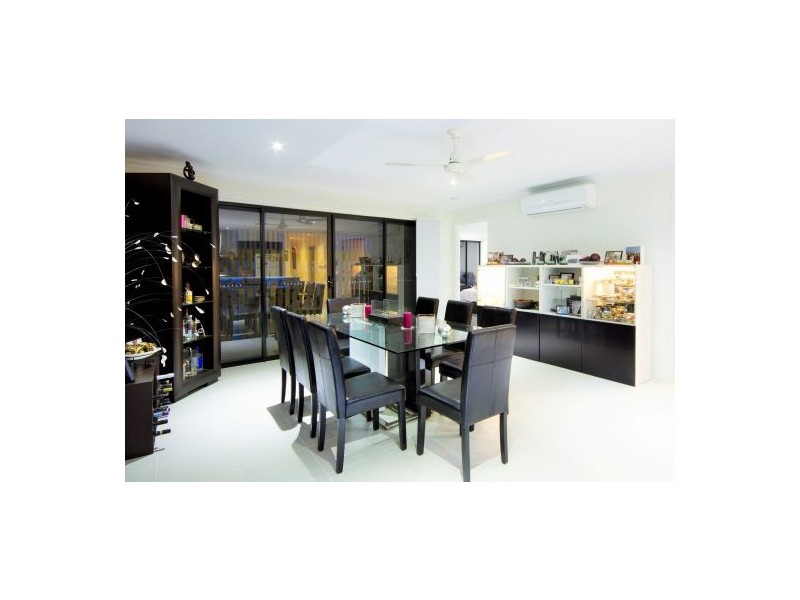 3 Riverbreeze Crescent, Upper Coomera QLD 4209