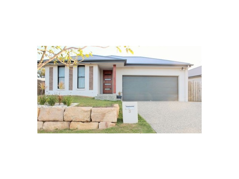 3 Riverbreeze Crescent, Upper Coomera QLD 4209