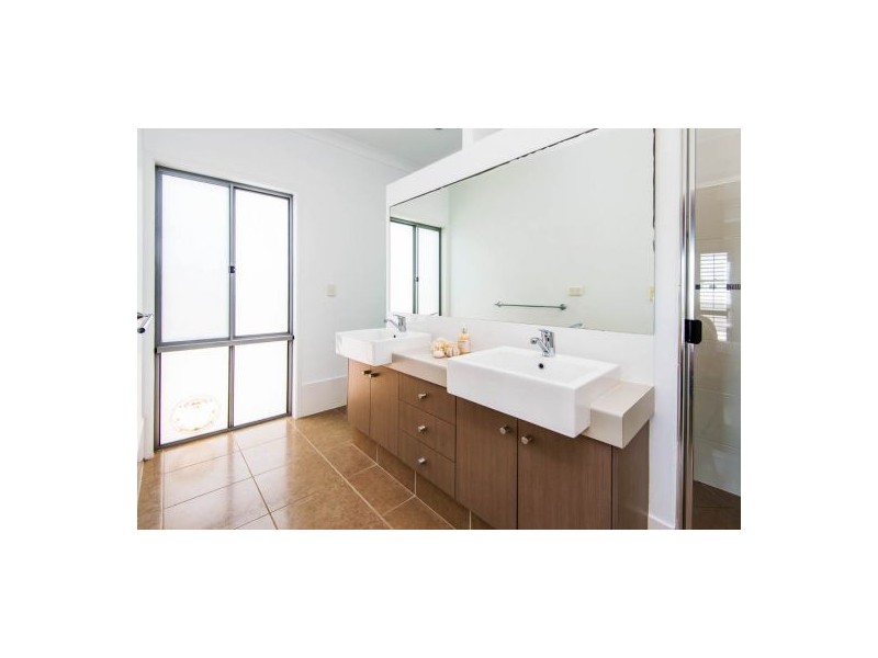 46 Peregrine Crescent, Coomera QLD 4209