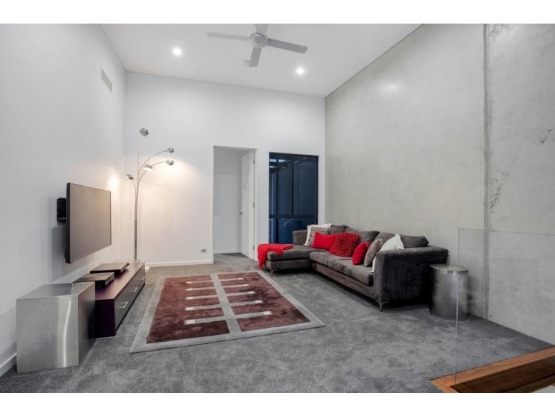 13 Kestrel Lane, Coomera Waters QLD 4209