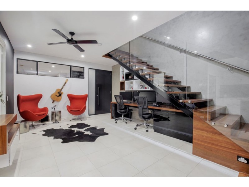 13 Kestrel Lane, Coomera Waters QLD 4209