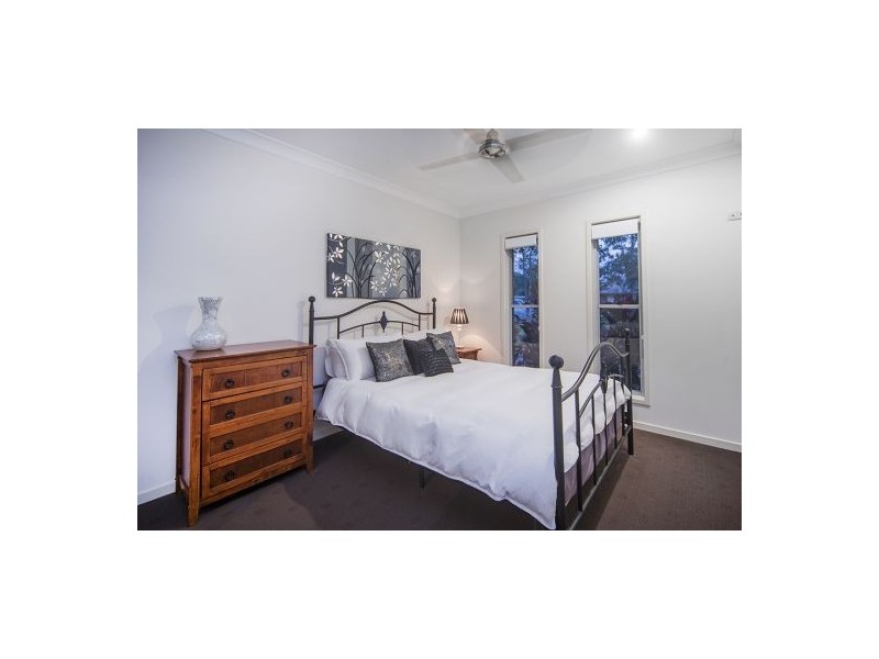 5 Elusive Road, Coomera Waters QLD 4209