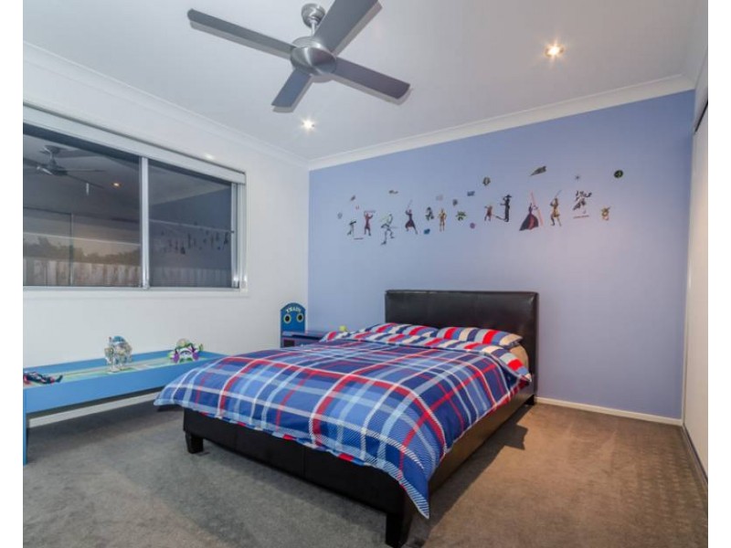 12 First Light Court, Coomera Waters QLD 4209