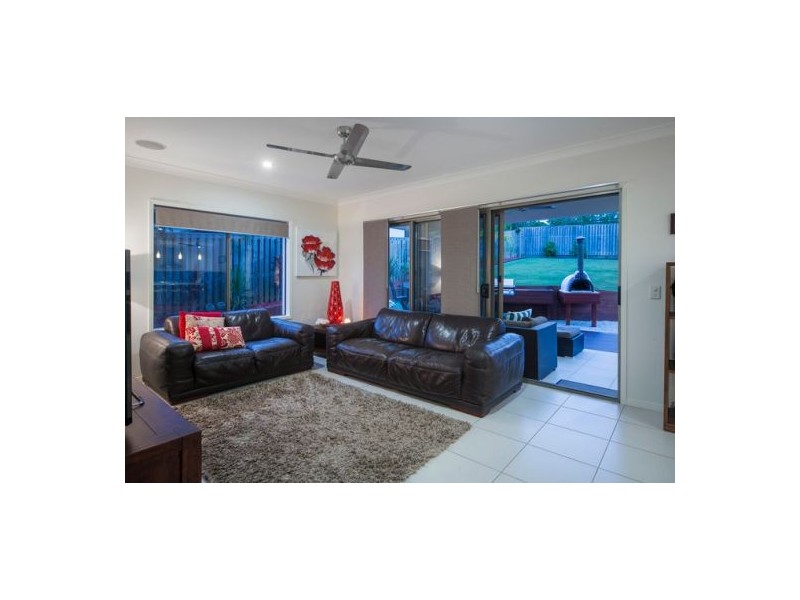 16 Boambillie Drive, Coomera Waters QLD 4209