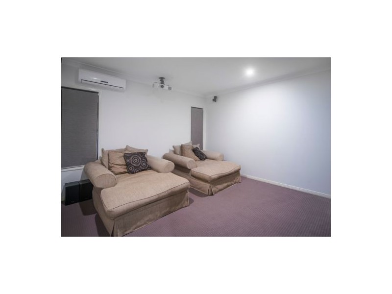 16 Boambillie Drive, Coomera Waters QLD 4209