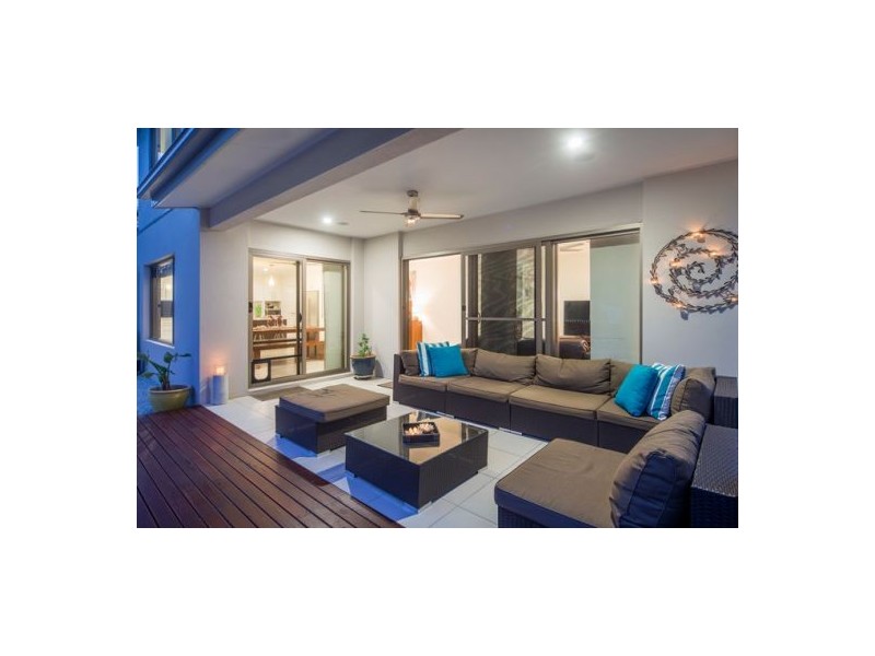 16 Boambillie Drive, Coomera Waters QLD 4209