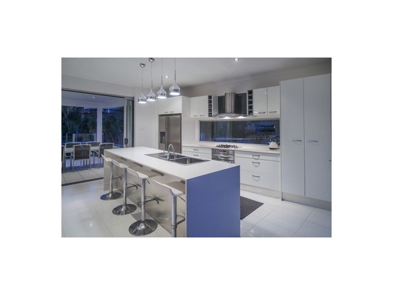 7 Brilliant Lane, Coomera Waters QLD 4209