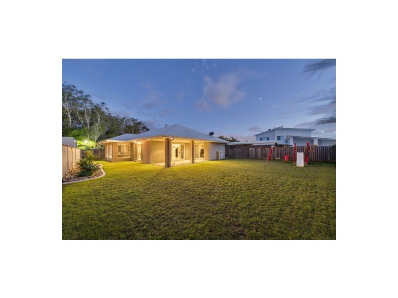 6 Kingtide Lane, Coomera Waters QLD 4209