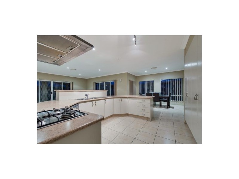 6 Kingtide Lane, Coomera Waters QLD 4209
