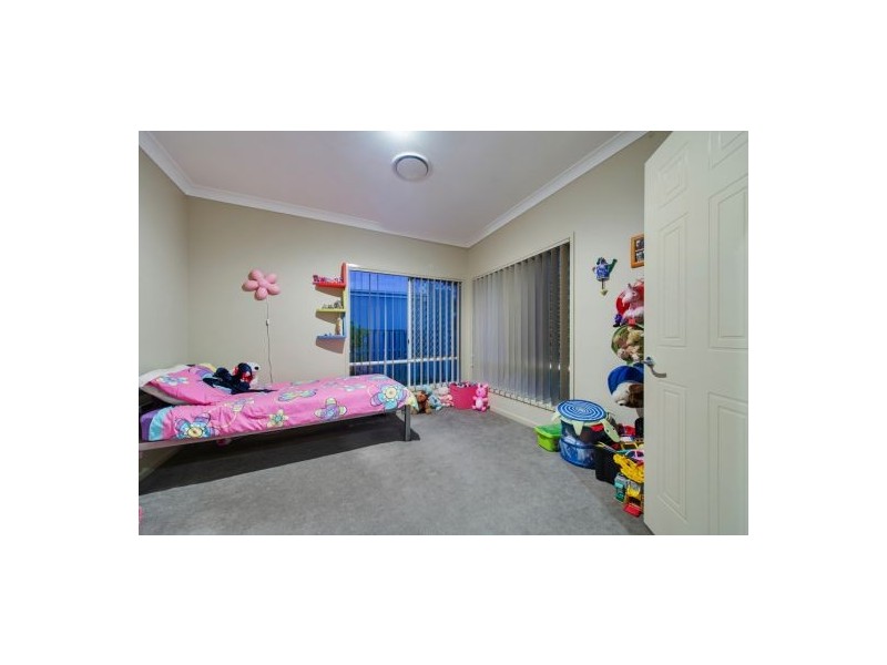 6 Kingtide Lane, Coomera Waters QLD 4209