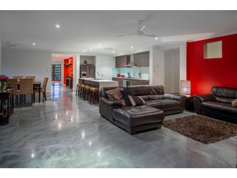 16 Pathfinder Road, Coomera Waters QLD 4209