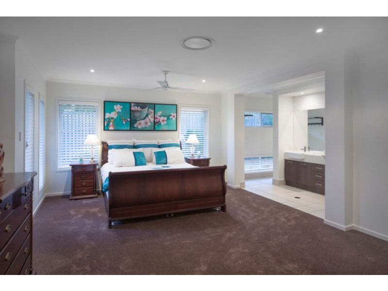 16 Pathfinder Road, Coomera Waters QLD 4209