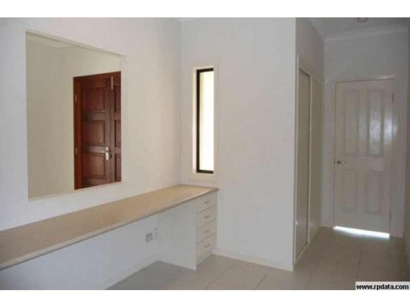 1 Beau Geste Place, Coomera Waters QLD 4209