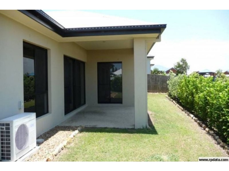 1 Beau Geste Place, Coomera Waters QLD 4209