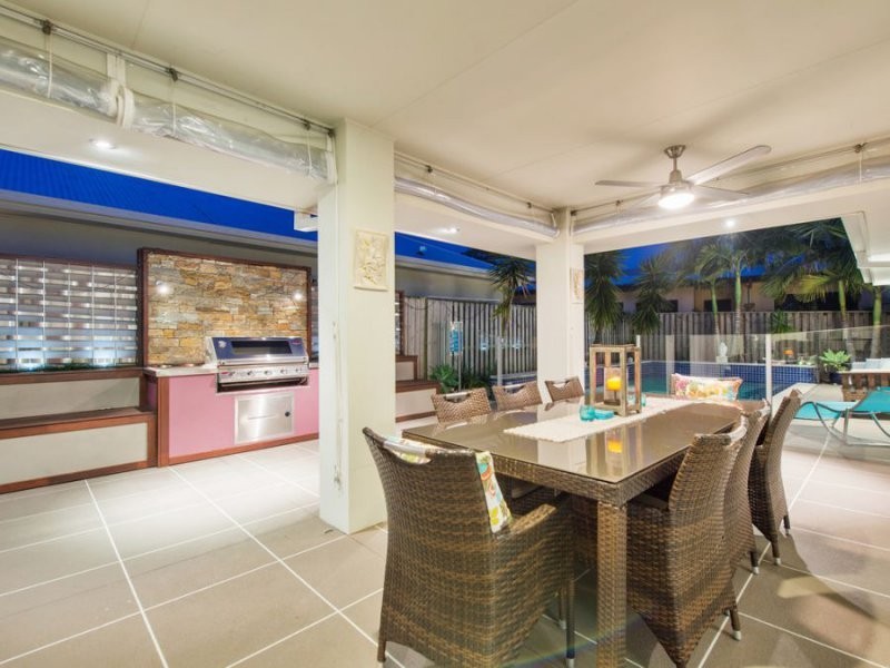 3 Ausmaid Lane, Coomera Waters QLD 4209