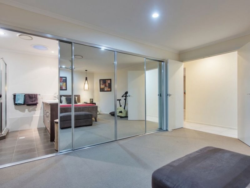 3 Ausmaid Lane, Coomera Waters QLD 4209