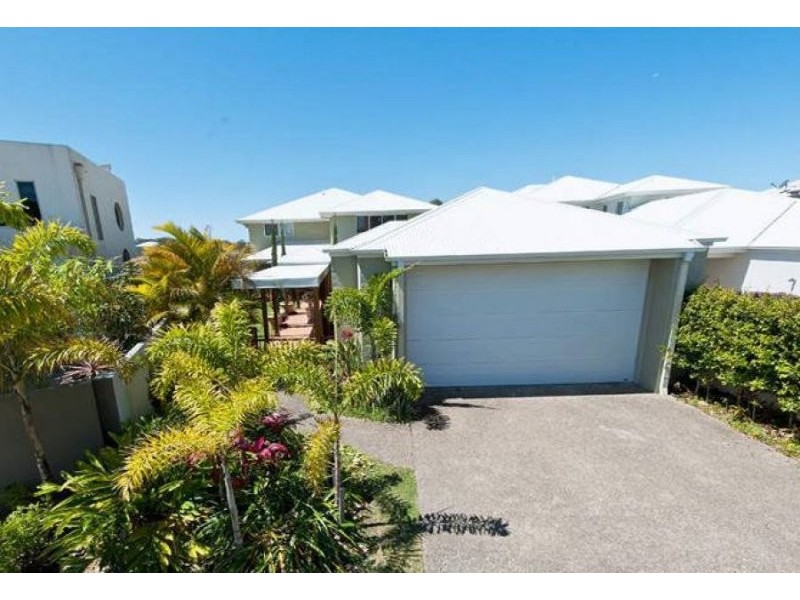 52 Buccaneer Way, Coomera Waters QLD 4209
