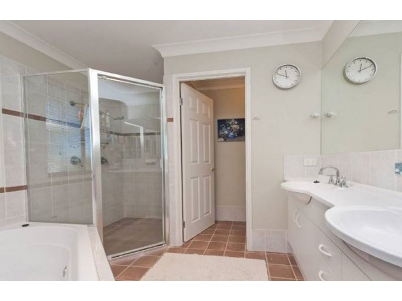 52 Buccaneer Way, Coomera Waters QLD 4209