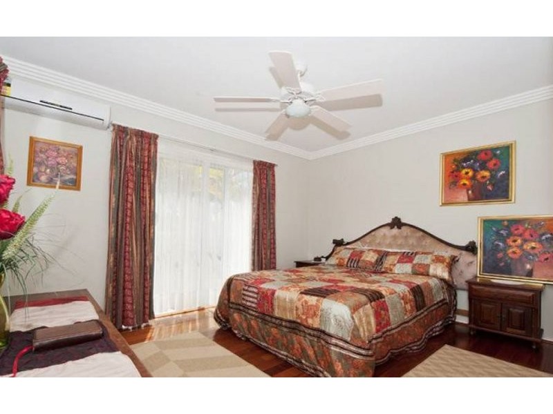 52 Buccaneer Way, Coomera Waters QLD 4209