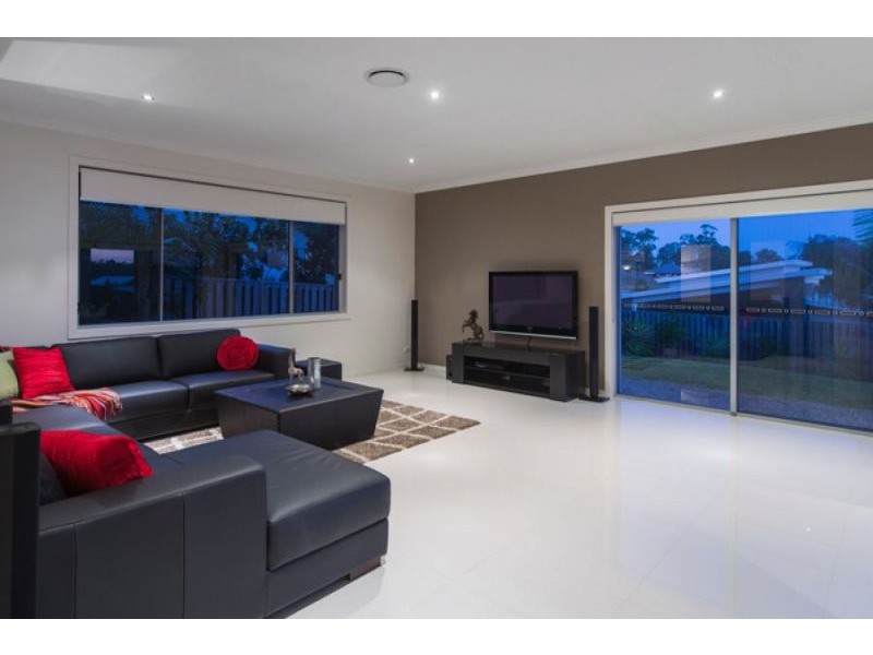 21 Kurura Road, Coomera Waters QLD 4209