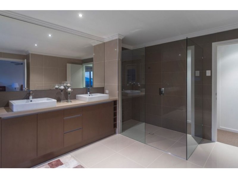 21 Kurura Road, Coomera Waters QLD 4209