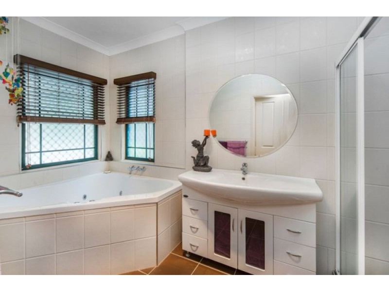 6 Nyrang Drive, Pimpama QLD 4209