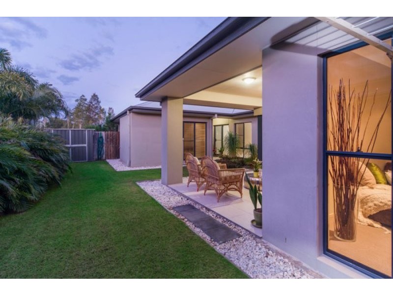 2 Southerly Lane, Coomera Waters QLD 4209