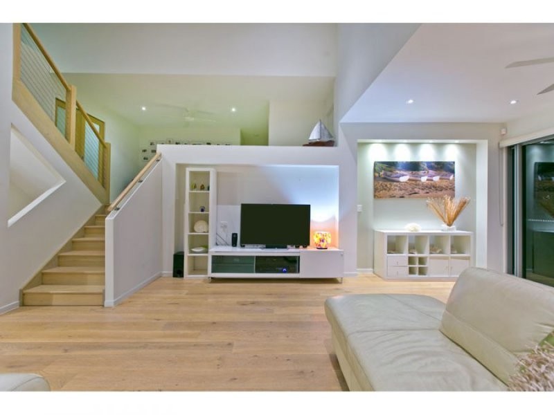 26 Waterclover Dr, Upper Coomera QLD 4209