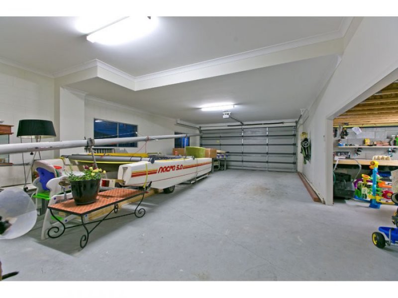 26 Waterclover Dr, Upper Coomera QLD 4209